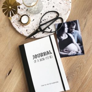 Mamadagboek 'Journal of a mom (to be)' - invulboek voor zwangerschap en moederschap 3 - ohmygoody.nl