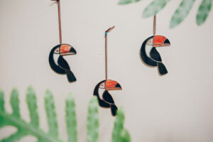 glassbyhan-glas-in-lood-hanger-toucan-website